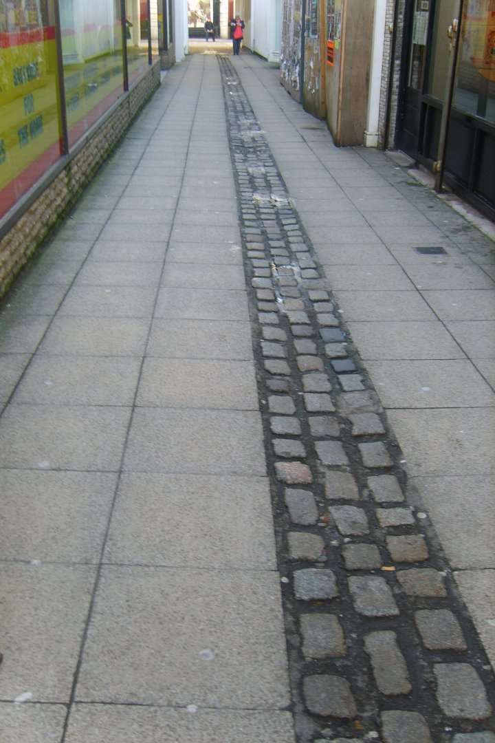 Ffrances Passage - Before
