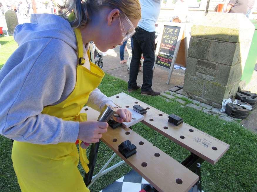 Stone Carving Taster Session - Vintage by the Sea